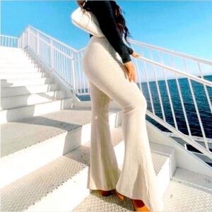 Aerie Groove-On Velour Flare Leg Pants in Cream